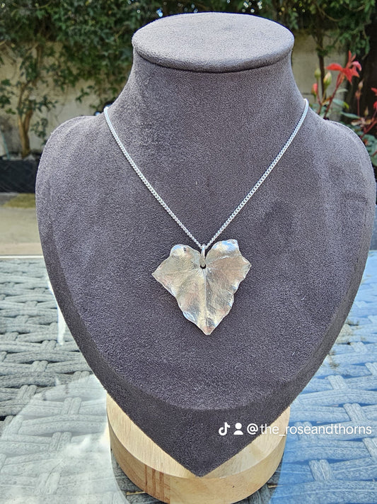 Botanical ivy leaf fine silver necklace