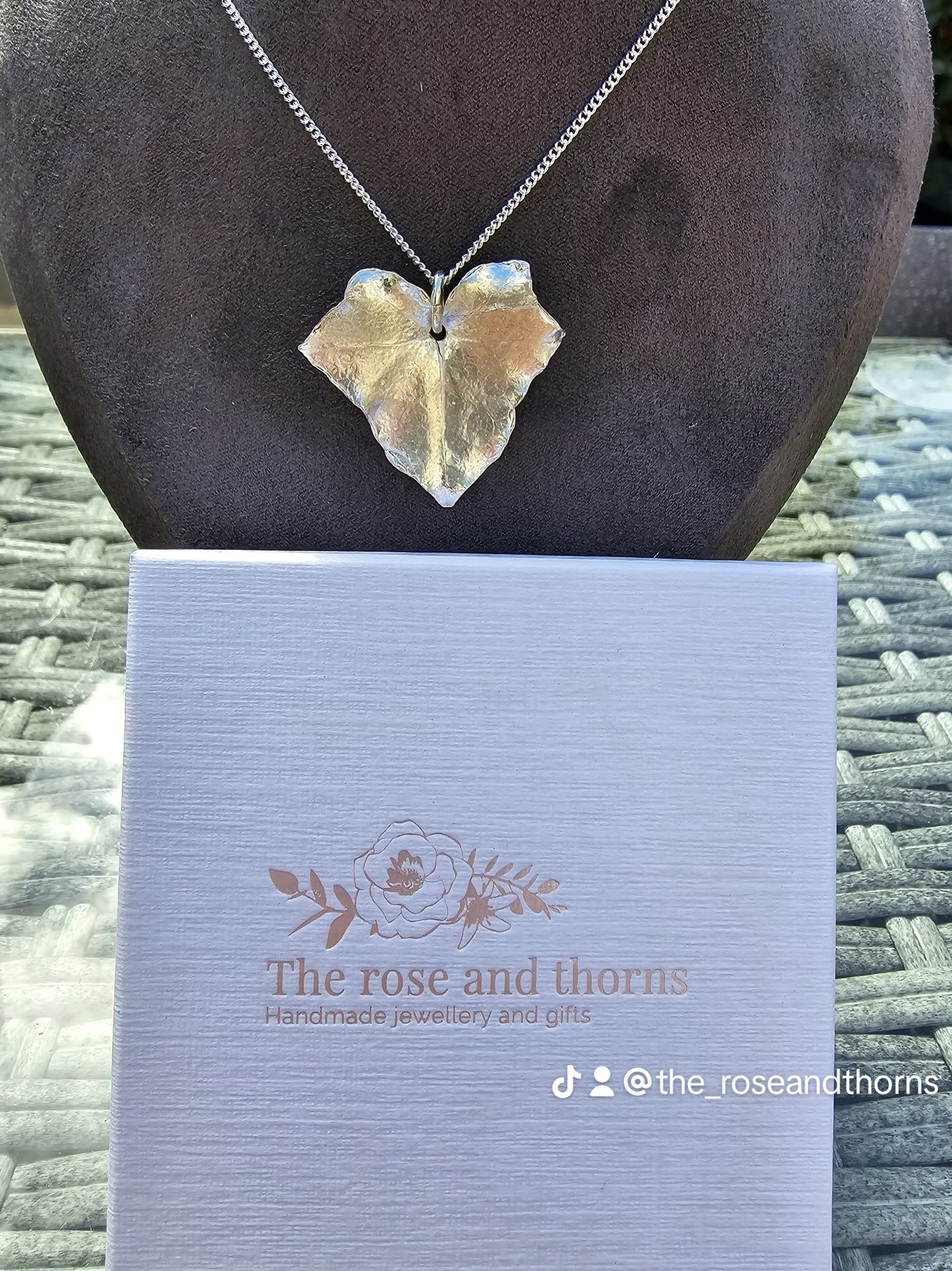 Botanical ivy leaf fine silver necklace